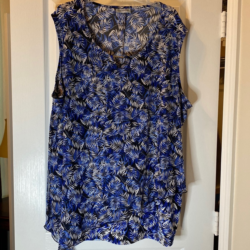 Catherine’s Blue Size 4X Sleeveless Top